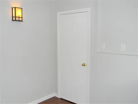 360 Vinton Street Manchester NH 03103