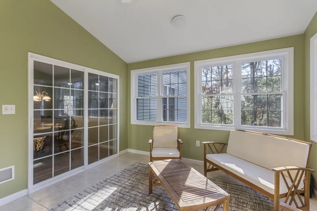 20 Settlers Ridge Windham NH 03087