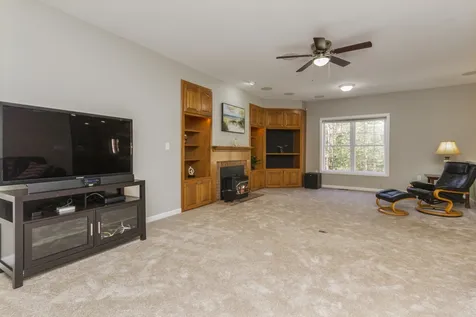 20 Settlers Ridge Windham NH 03087