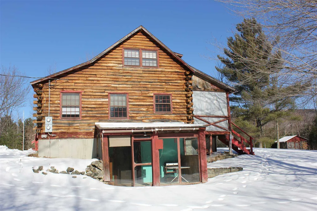 108 Brock Hill Road Grafton NH 03240