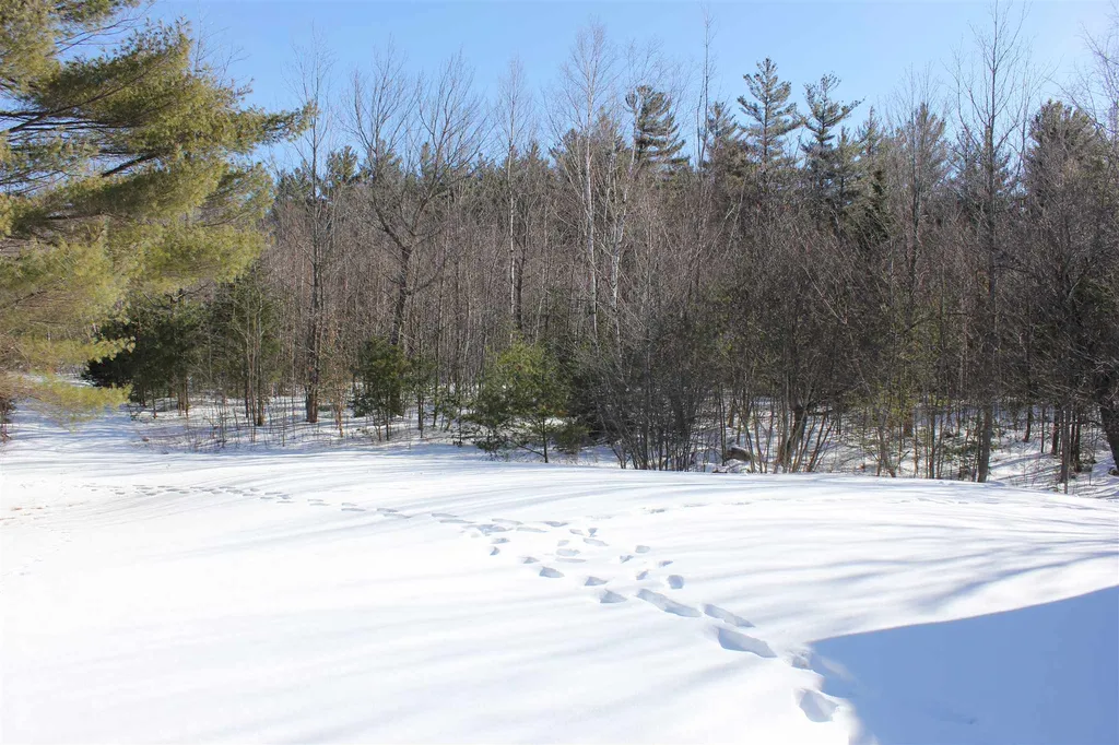 108 Brock Hill Road Grafton NH 03240