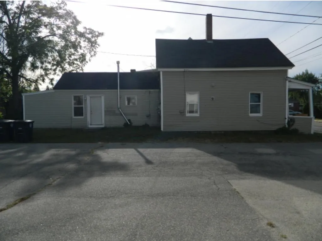 94 Ledge Street Nashua NH 03060