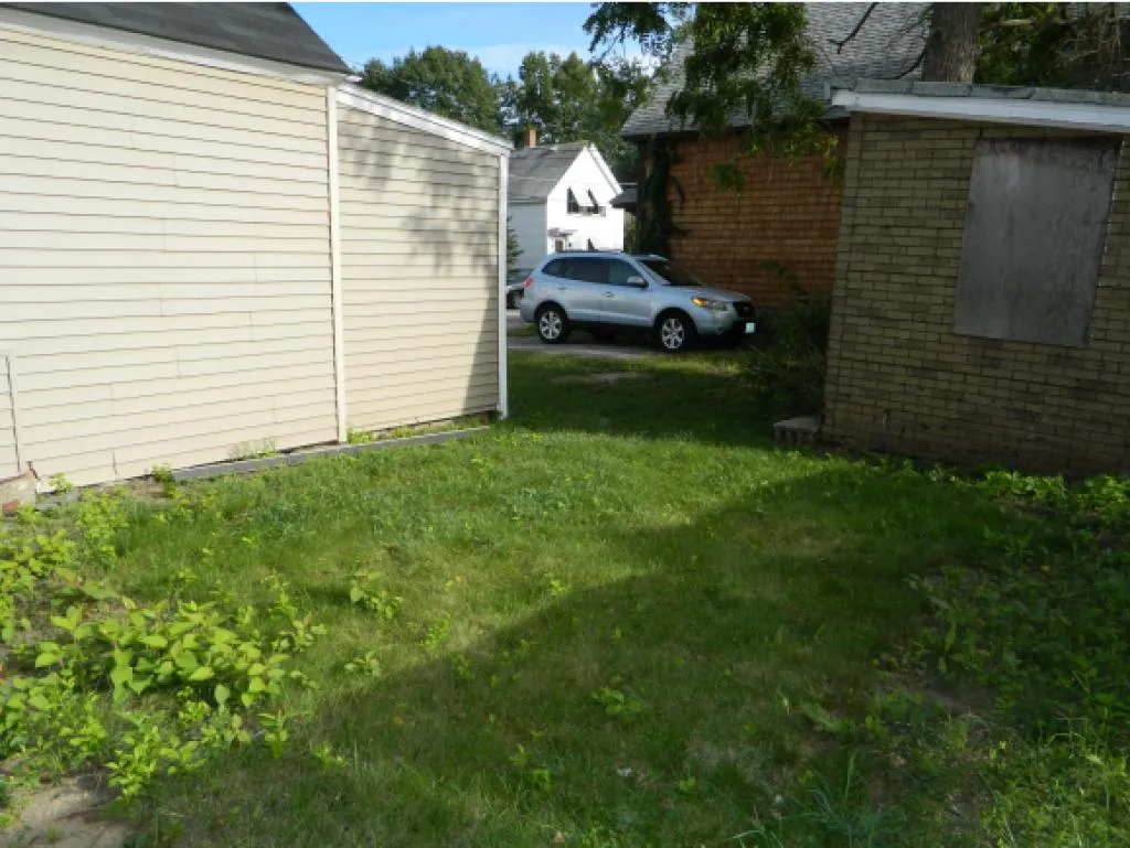 94 Ledge Street Nashua NH 03060