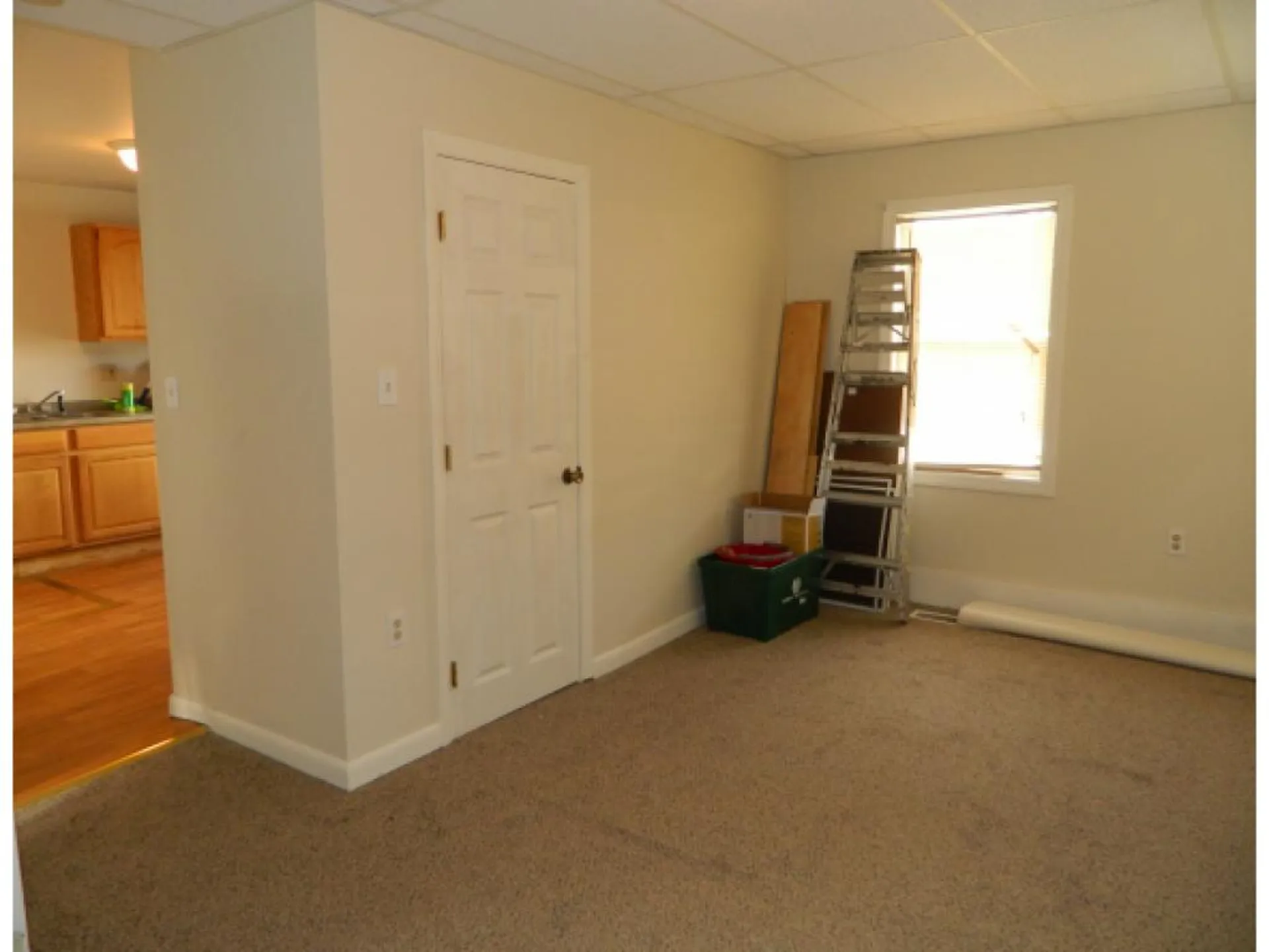 94 Ledge Street Nashua NH 03060