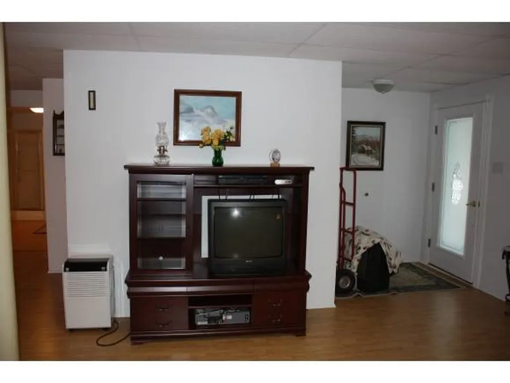 1630 Goodall Road Holland VT 05830