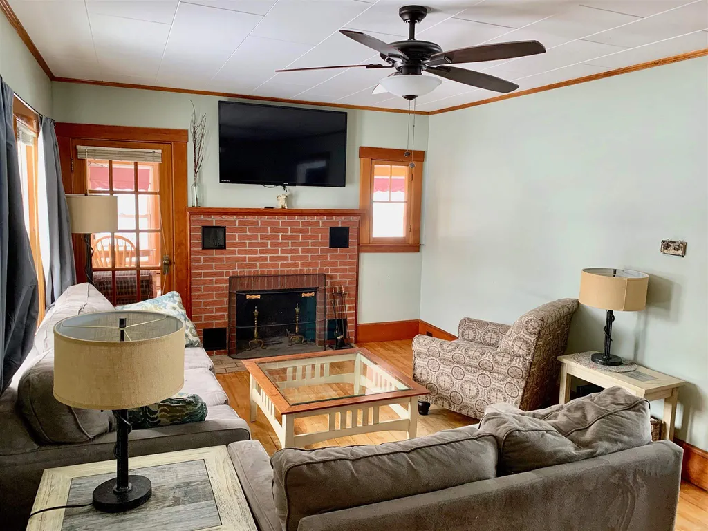 23 Nh Route 145 Colebrook NH 03576