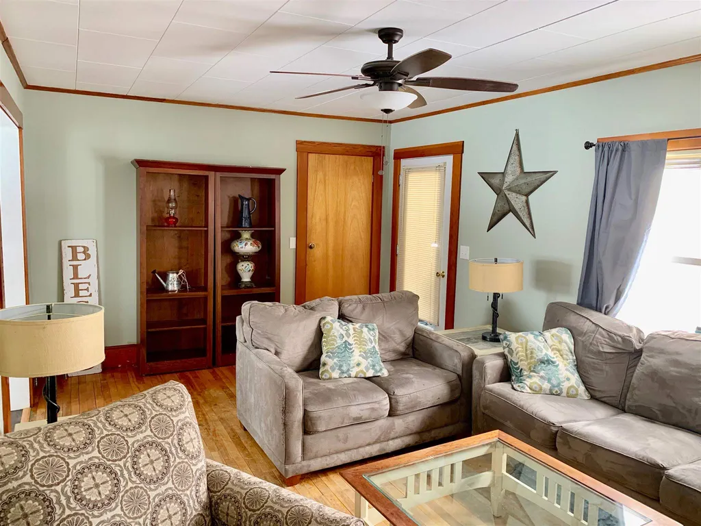 23 Nh Route 145 Colebrook NH 03576