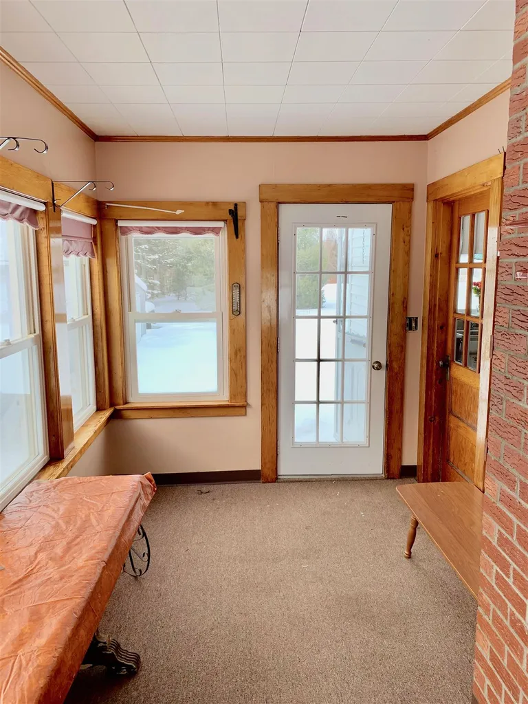 23 Nh Route 145 Colebrook NH 03576
