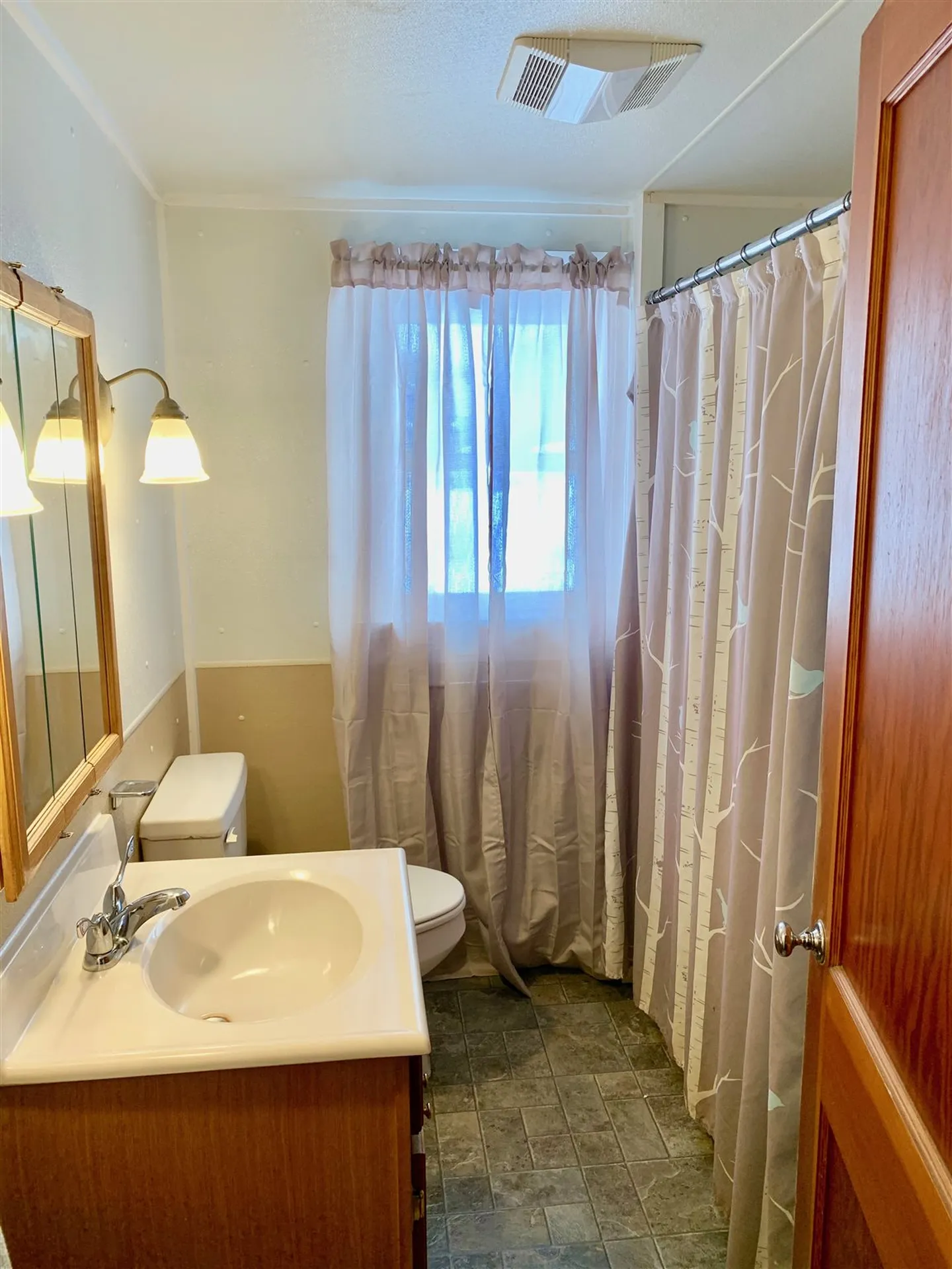 23 Nh Route 145 Colebrook NH 03576