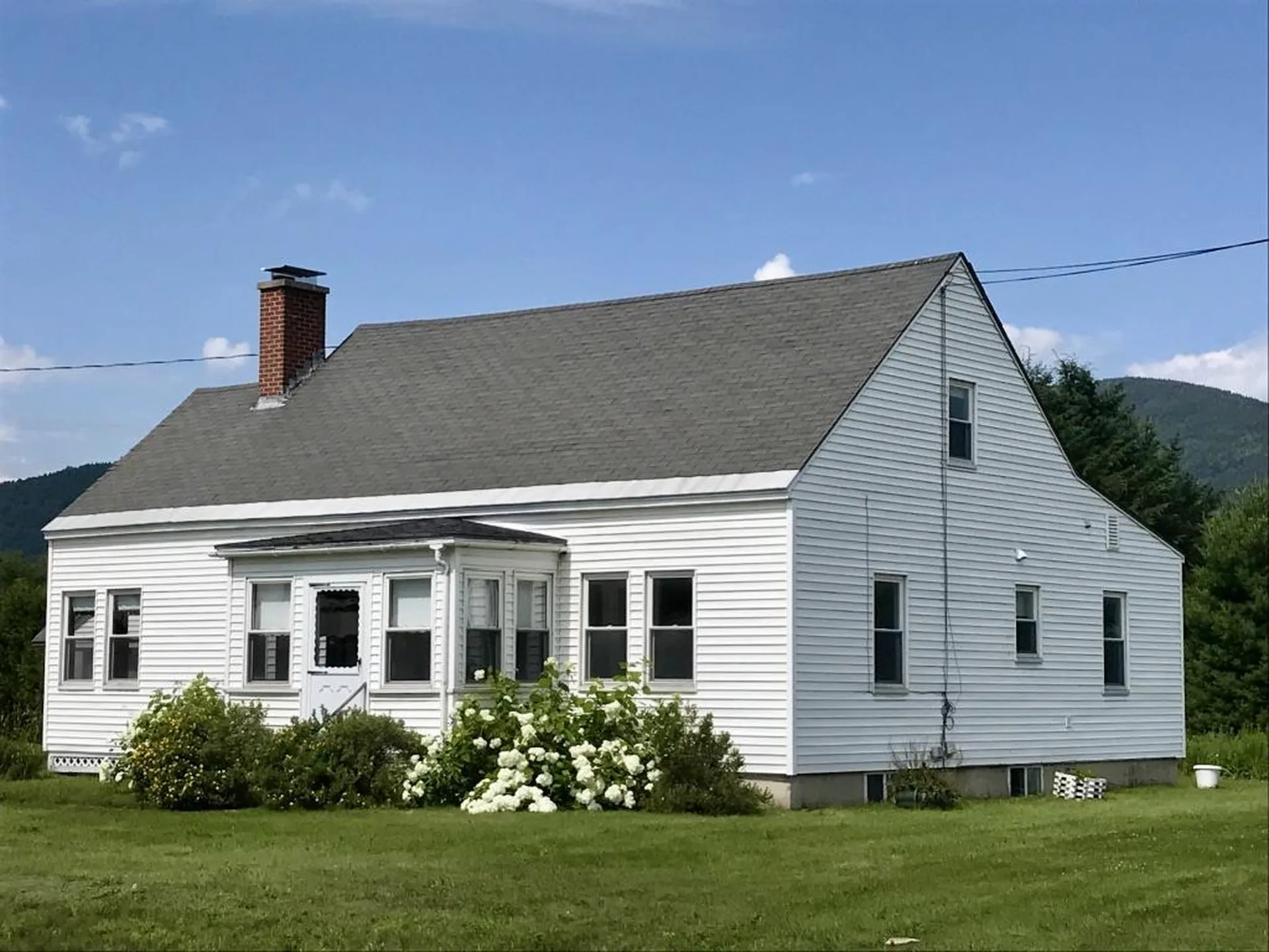 23 Nh Route 145 Colebrook NH 03576