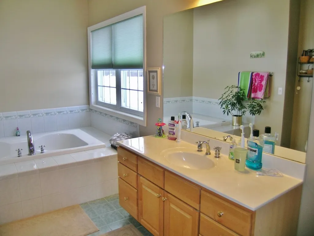 1535 Lime Kiln Road Charlotte VT 05445