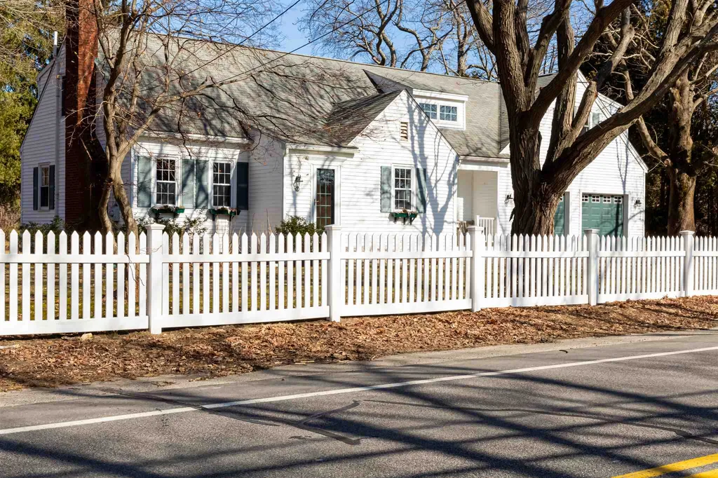 400 Central Road Rye NH 03870
