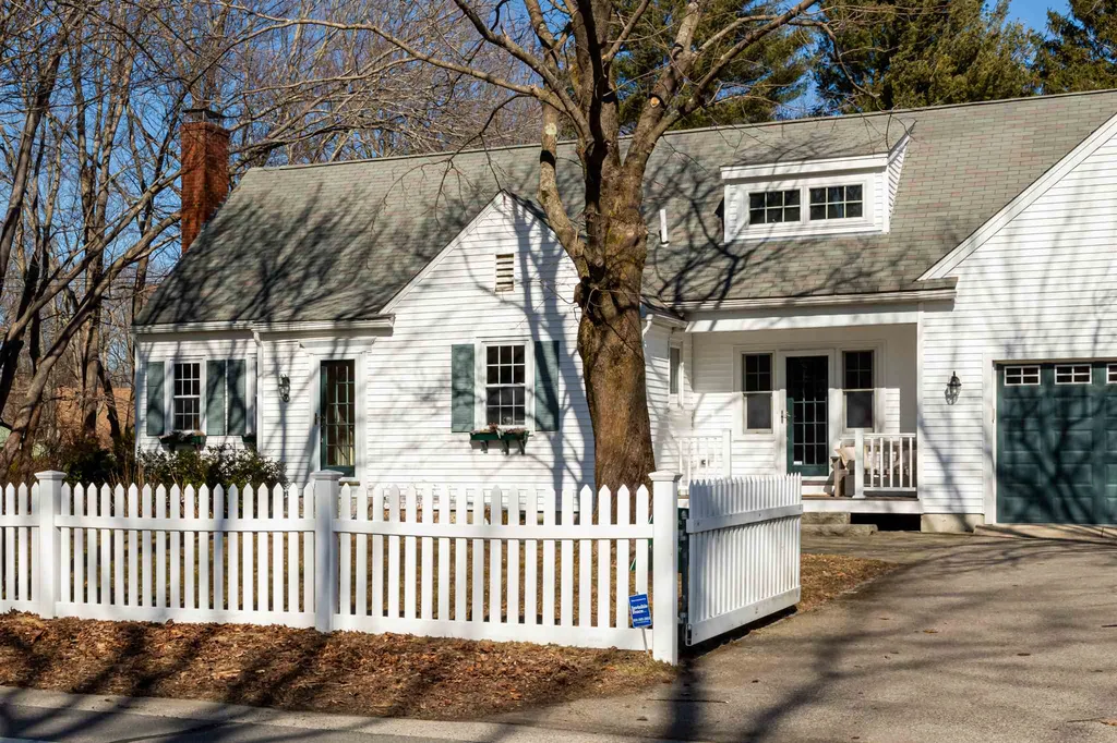 400 Central Road Rye NH 03870