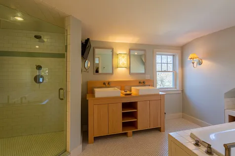 400 Central Road Rye NH 03870