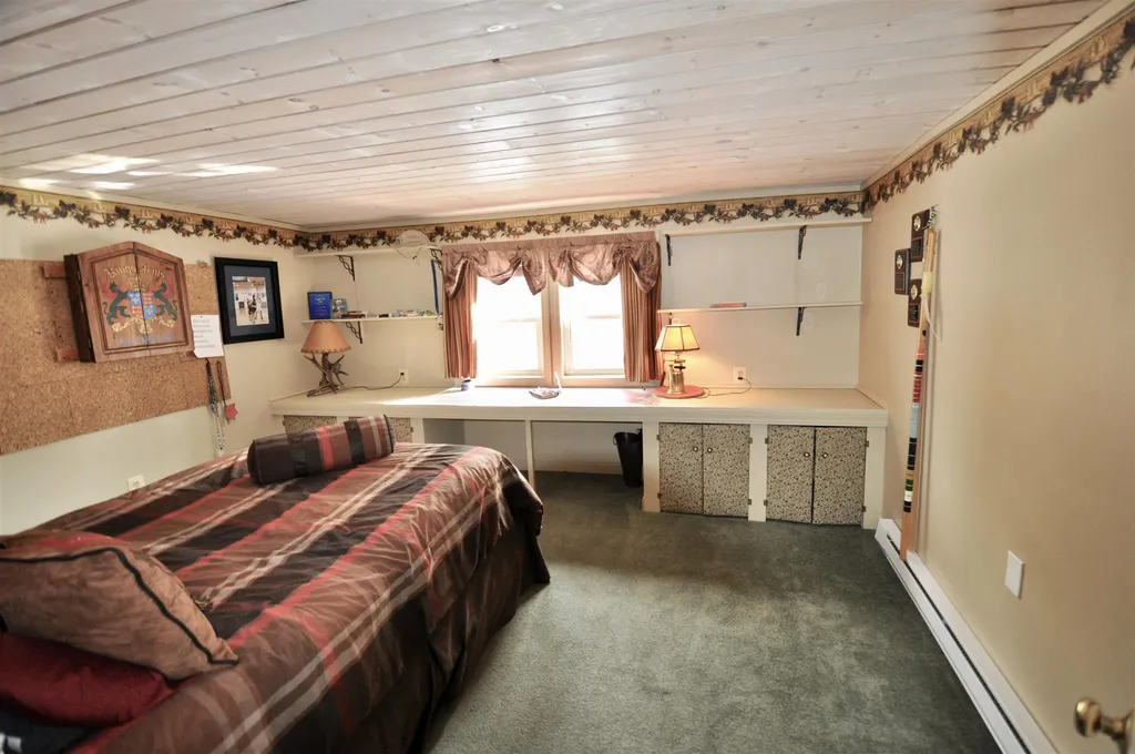 202 Wheeler Road Hollis NH 03049