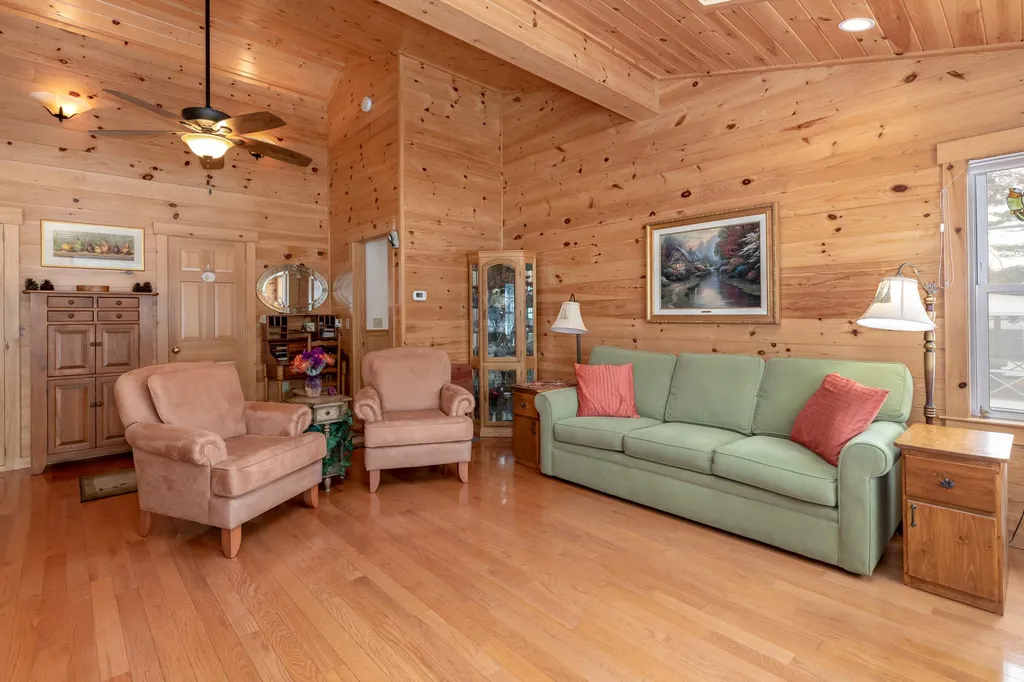 51 Meredith Center Road Meredith NH 03253