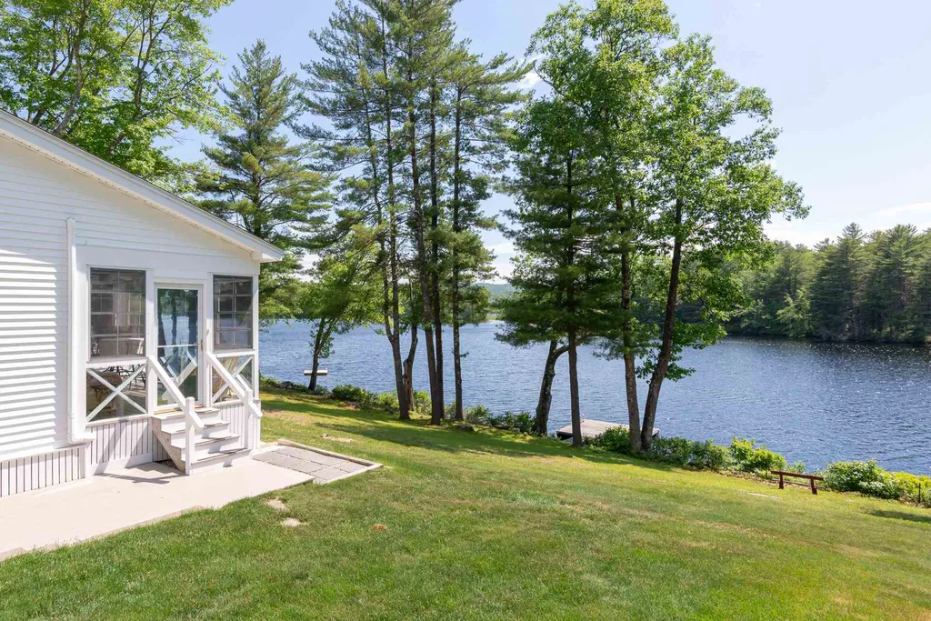 51 Meredith Center Road Meredith NH 03253