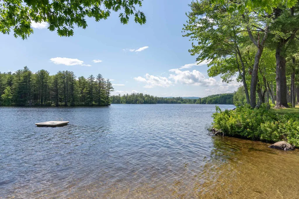 51 Meredith Center Road Meredith NH 03253