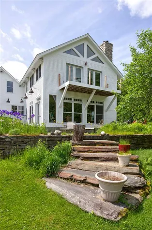 303 Frog City Road Plymouth VT 05056