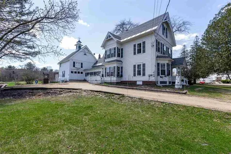 40 Parade Circle Barnstead NH 03218