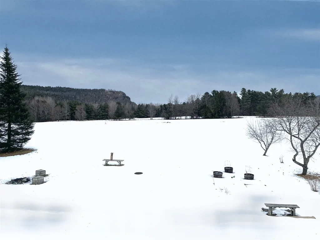 346 Mountain Road Fairlee VT 05045