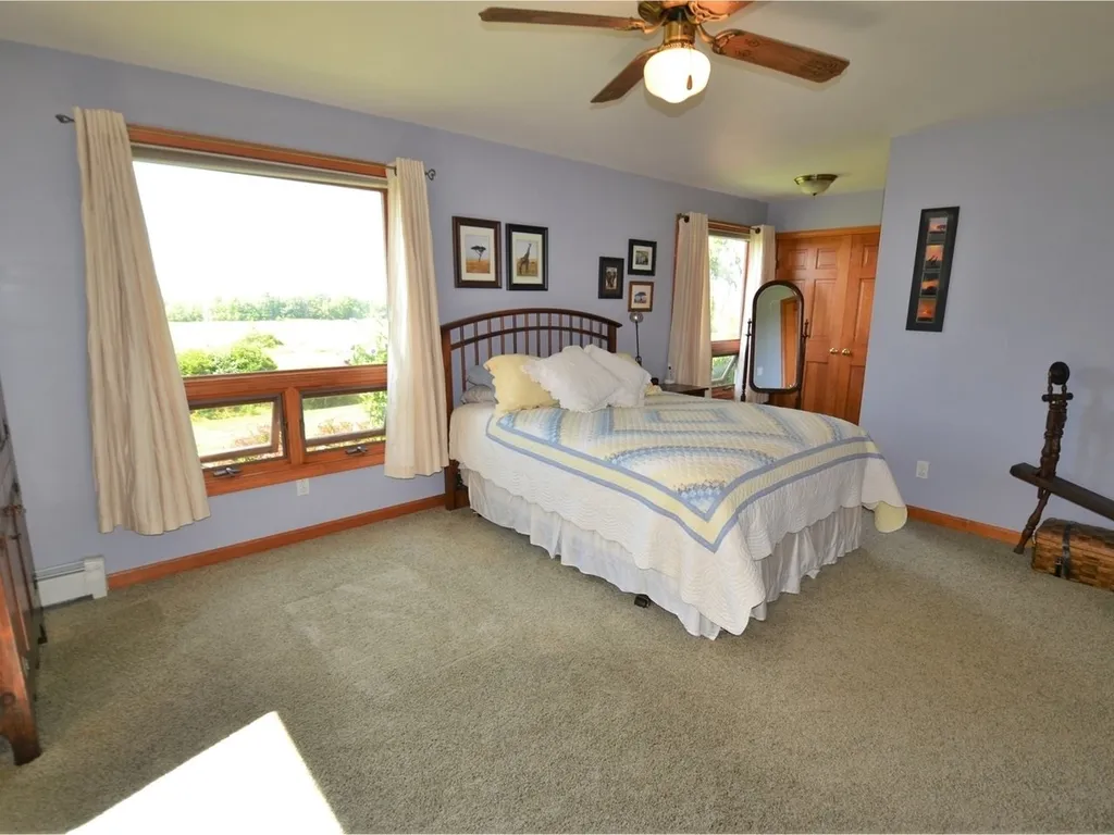 347 Round Barn Road Ferrisburgh VT 05456