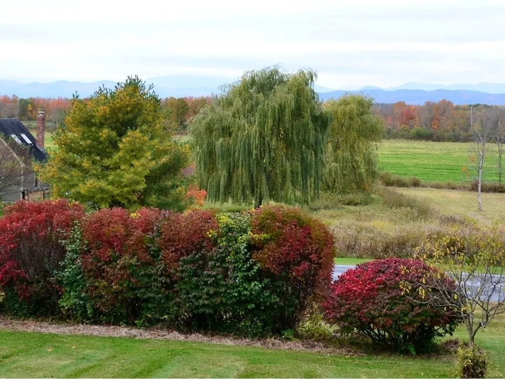 347 Round Barn Road Ferrisburgh VT 05456