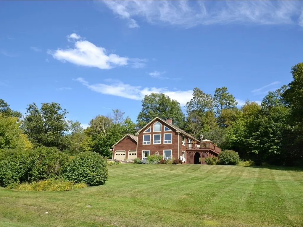 347 Round Barn Road Ferrisburgh VT 05456