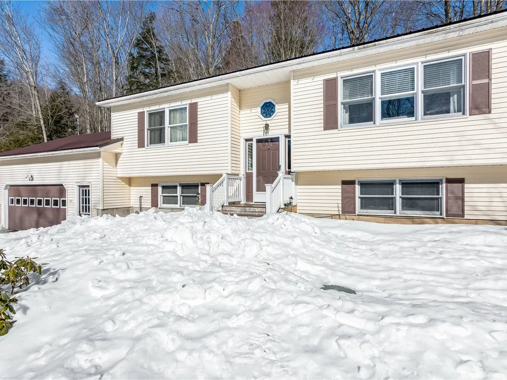 127 Milton Falls Court Milton VT 05468