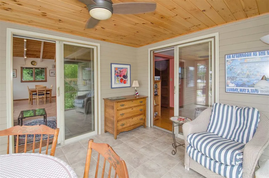 5 Vista Drive Hebron NH 03241