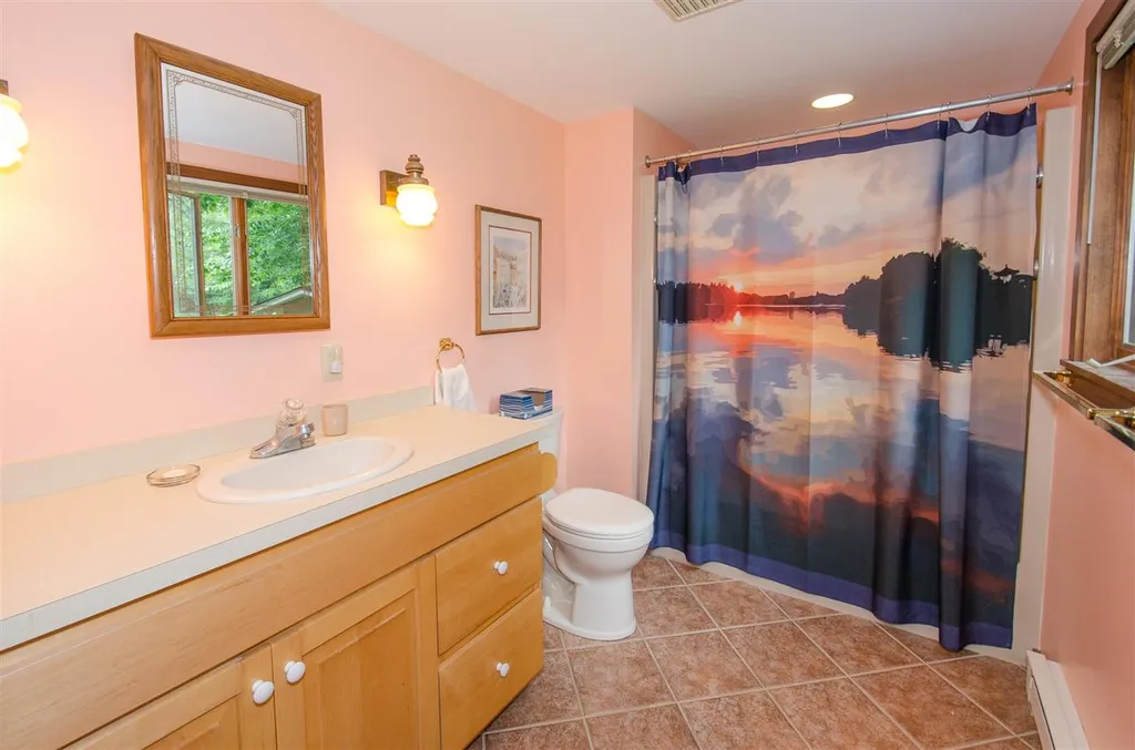 5 Vista Drive Hebron NH 03241