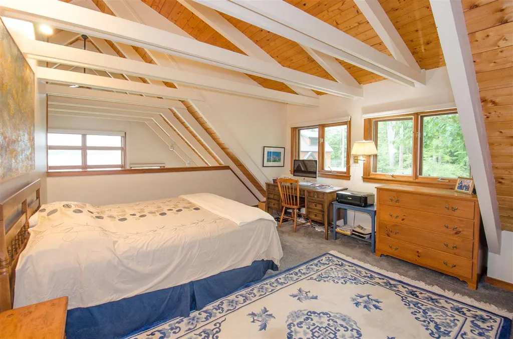 5 Vista Drive Hebron NH 03241