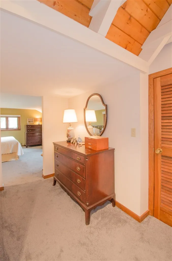 5 Vista Drive Hebron NH 03241