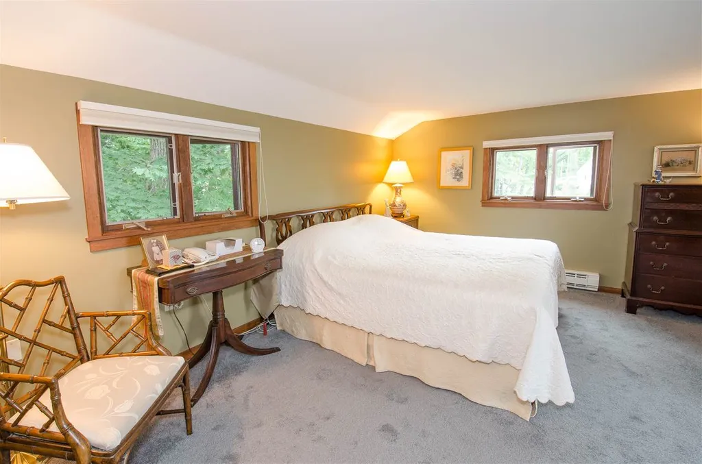 5 Vista Drive Hebron NH 03241