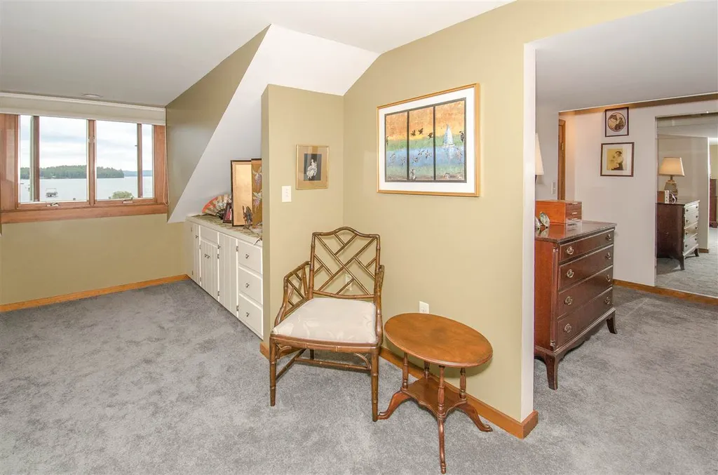 5 Vista Drive Hebron NH 03241