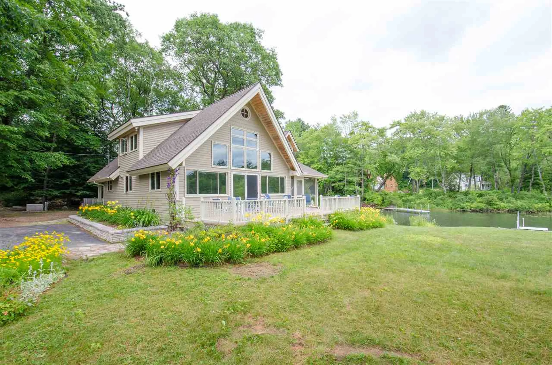 5 Vista Drive Hebron NH 03241