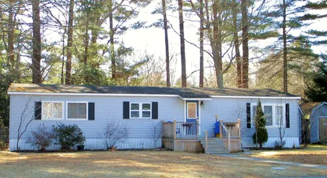 30 Donna Drive Exeter NH 03833