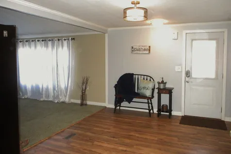 30 Donna Drive Exeter NH 03833