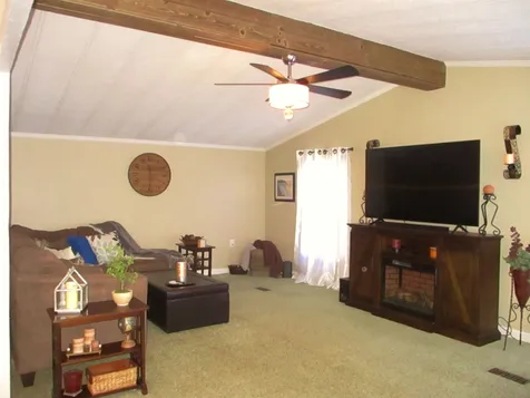 30 Donna Drive Exeter NH 03833