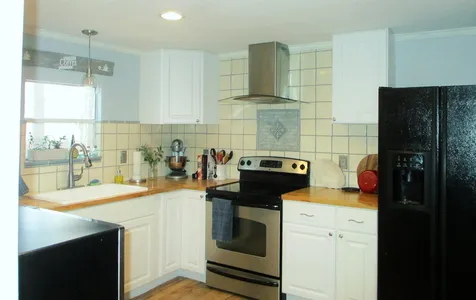 30 Donna Drive Exeter NH 03833