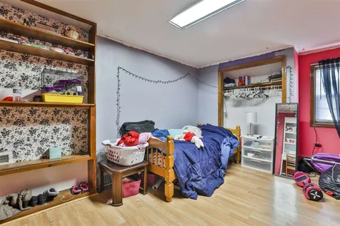98 Pine Street Nashua NH 03060