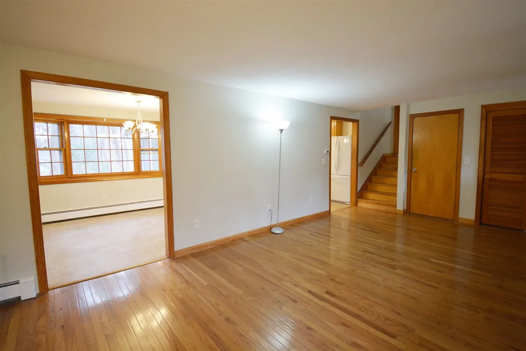 42 Rockrimmon Road Kingston NH 03848