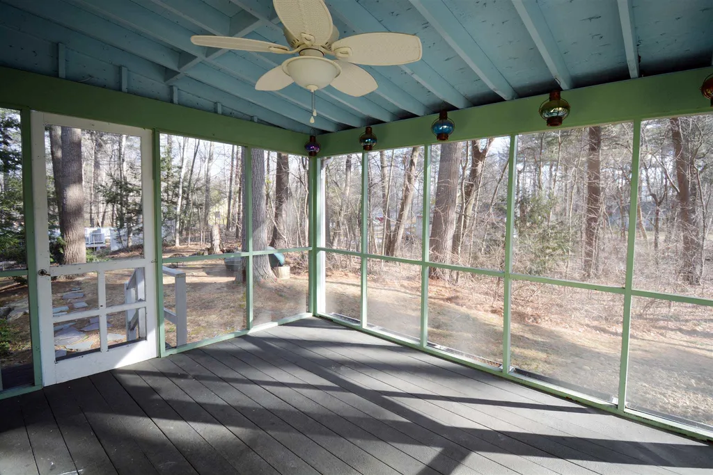42 Rockrimmon Road Kingston NH 03848