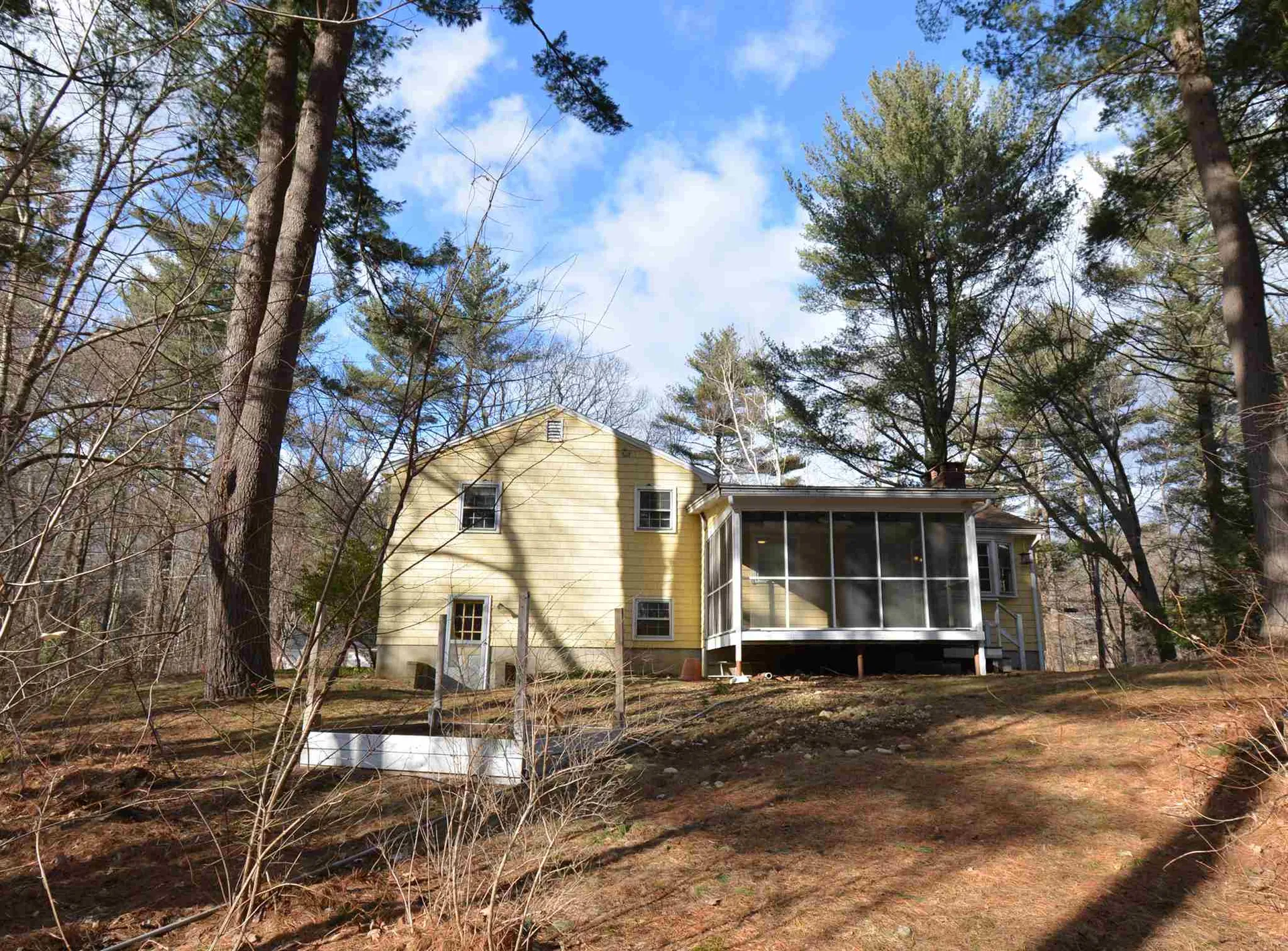42 Rockrimmon Road Kingston NH 03848