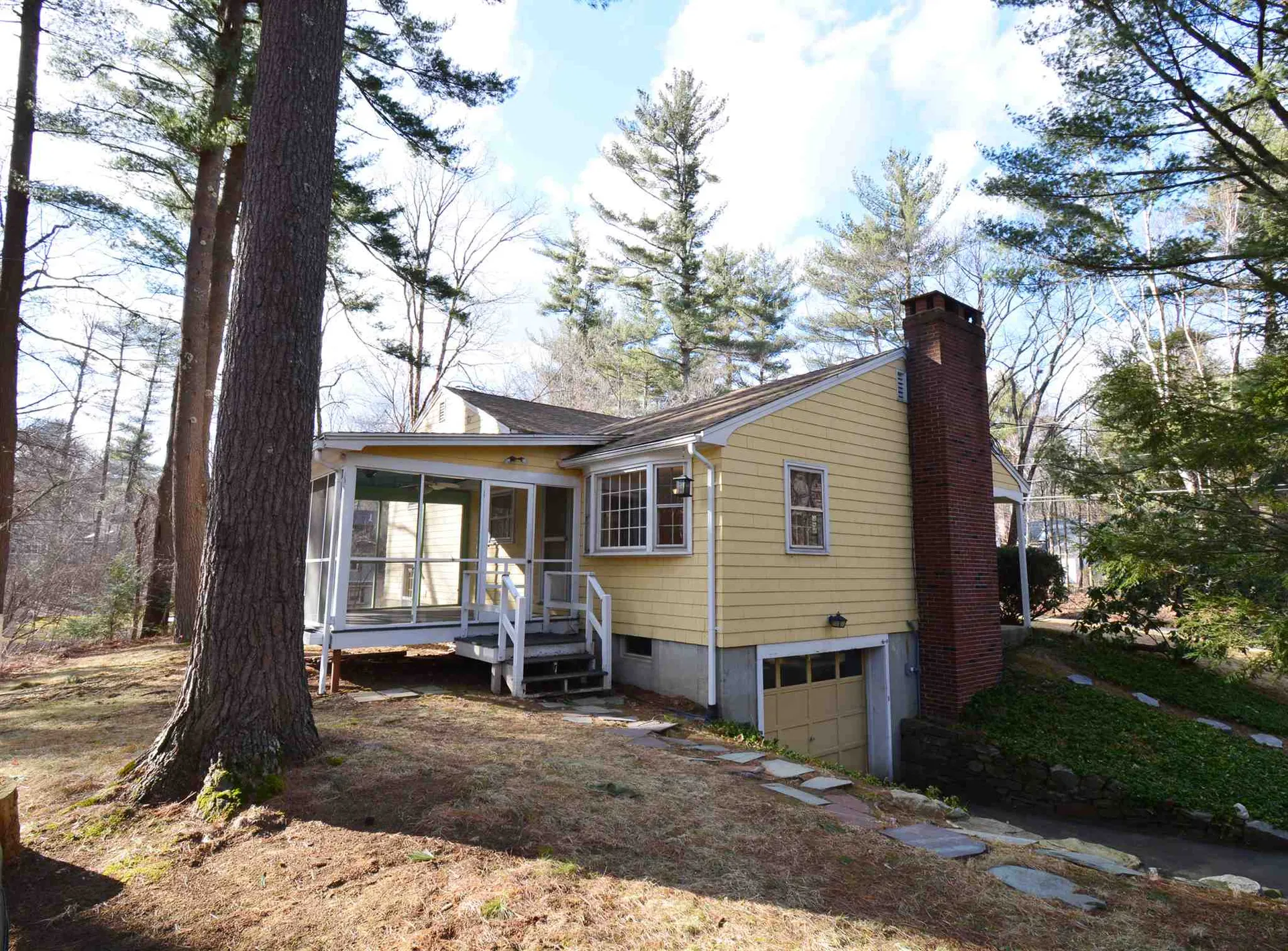 42 Rockrimmon Road Kingston NH 03848