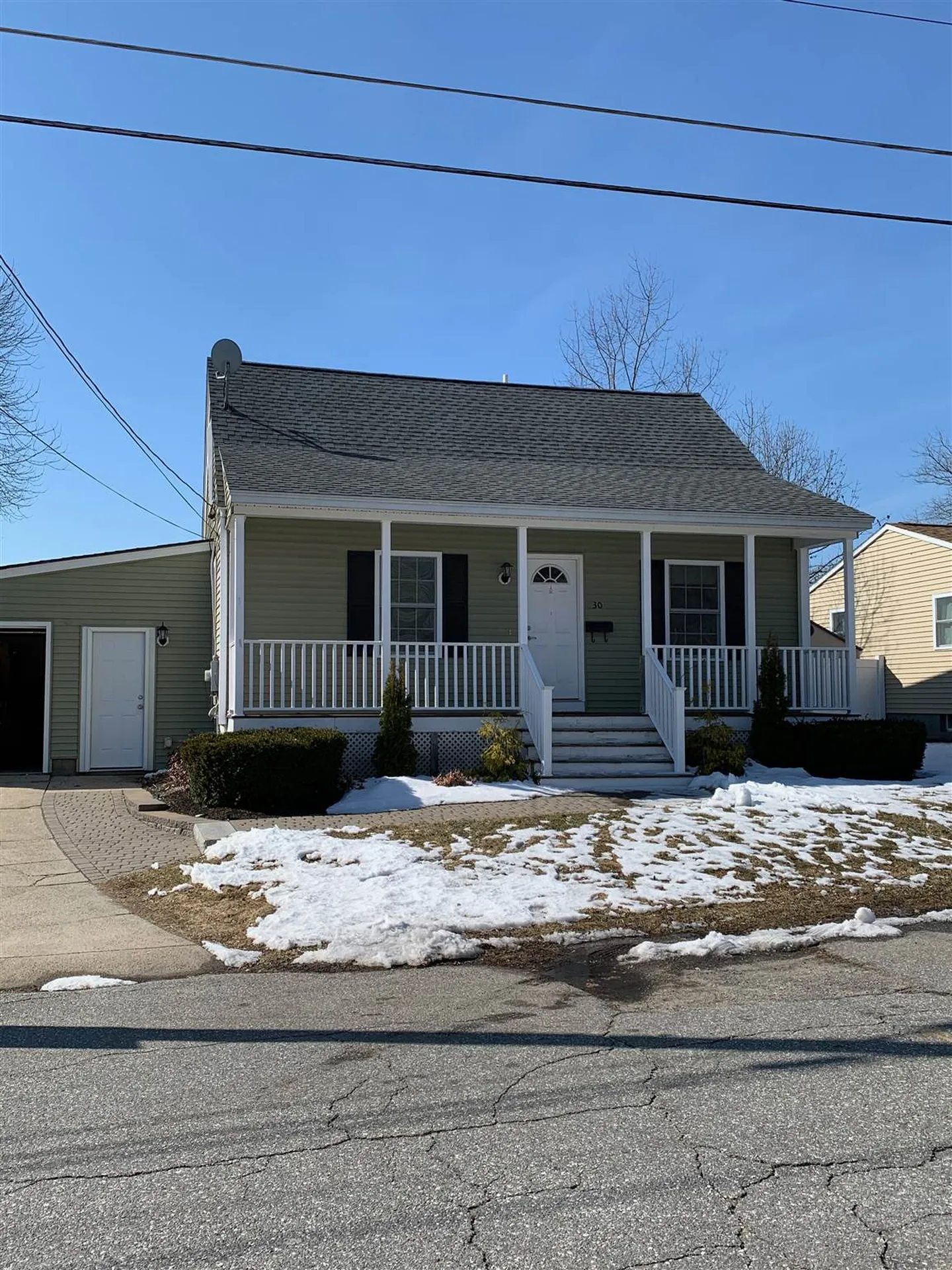 30 Nagle Street Nashua NH 03060