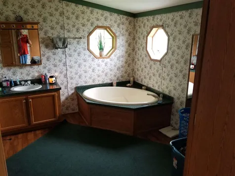 72 Brian Drive Sheffield VT 05866