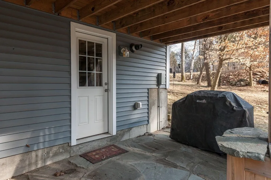 12 Kittree Lane Kittery ME 03904