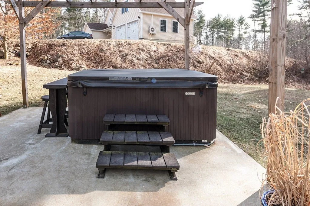 12 Kittree Lane Kittery ME 03904