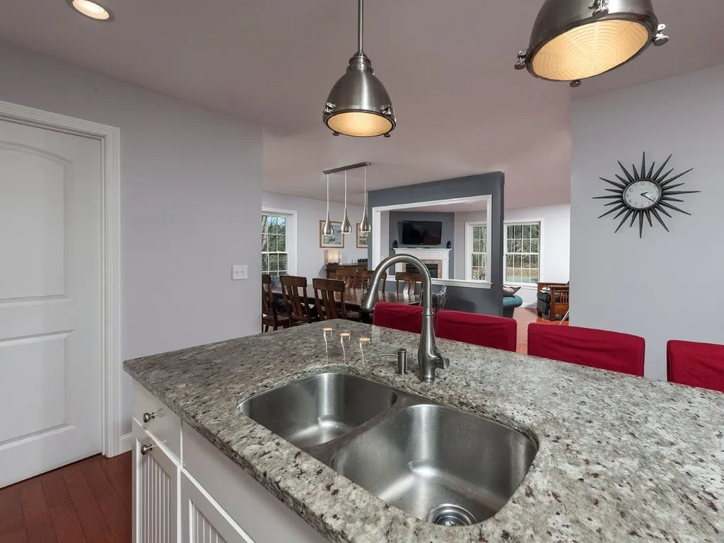 12 Kittree Lane Kittery ME 03904
